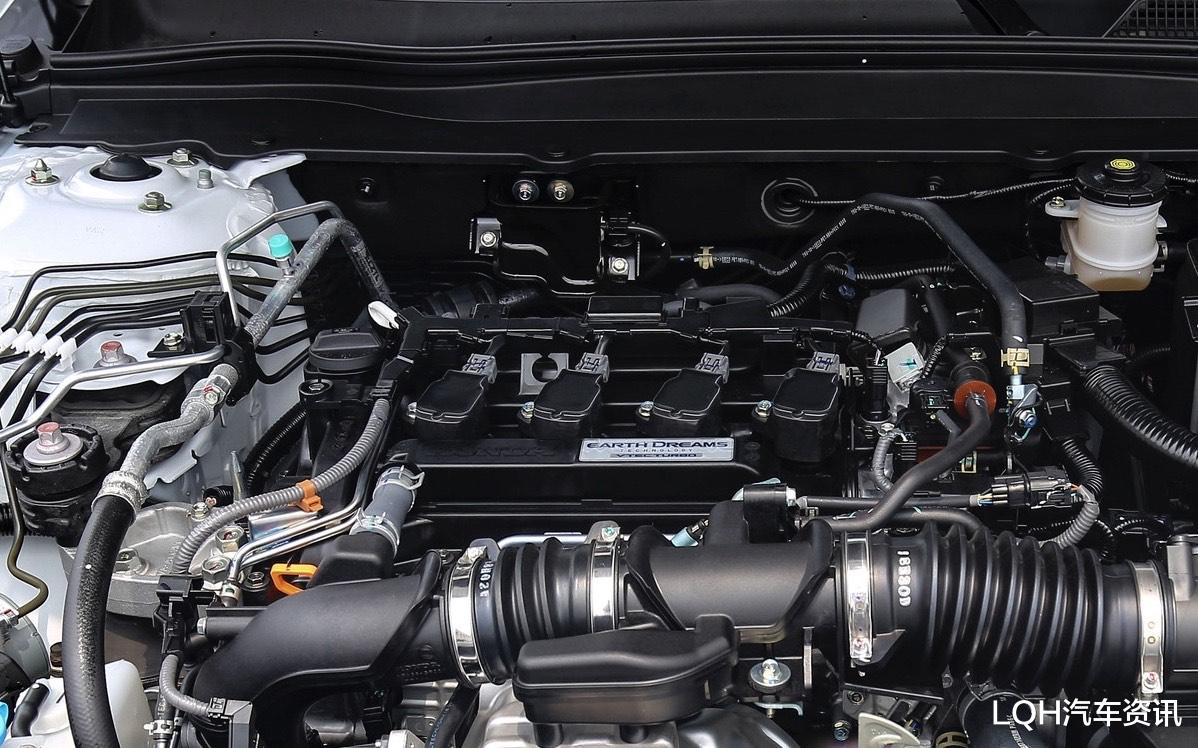 大众迈腾|8月大众迈腾销量暴涨,稳居第二,而雅阁、凯美瑞销量直线下滑