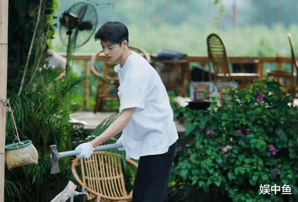 许光汉|许光汉点燃《向往》沉寂已久的导火索，或许这档综艺是时候结束了！