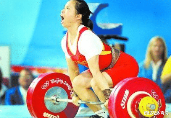 陈艳青|奥运冠军退役当局长，未婚先孕嫁大21岁老教练！父亲：他在利用你