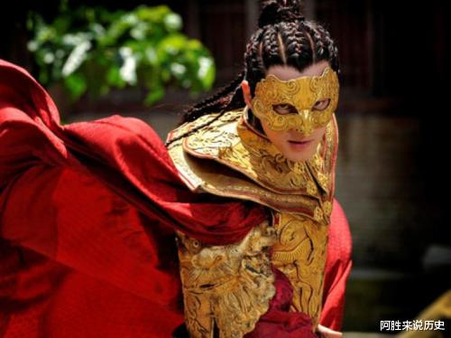 罗云熙|他被嘲与谭松韵搭戏最丑男演员，靠杨紫翻身，今被骂演啥都一样