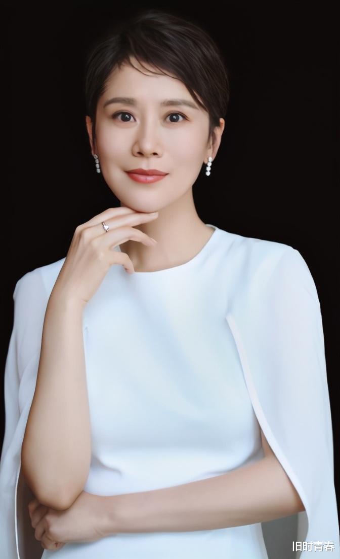 "国民媳妇"海清:出身名门,隐瞒富豪丈夫12年,儿子成她骄傲