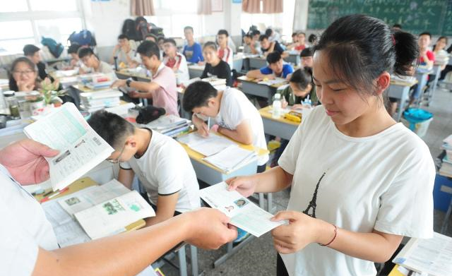 自主招生|高三考生迎来两个“坏消息”，家长哭诉：之前所做的努力全白费了