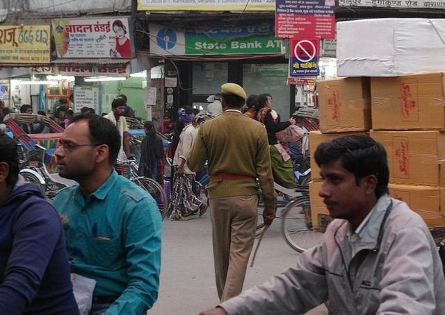 印度|印度经济下滑震撼全球，俄专家：中国成功独一无二，印度是学不会