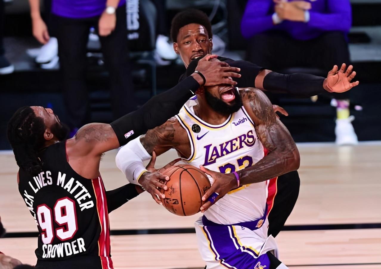 热火队|放弃续约热巴！莱利真是个狠人，为了凑齐冠军拼图，他疯狂出手！