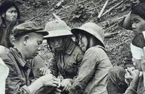 『历史揭秘』为何在对越反击战后，我国会“裁军百万”，原来是这个原因！