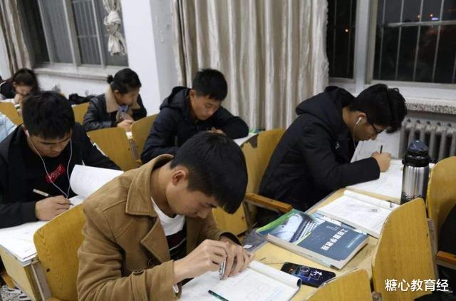 大学生|没毕业就被“抢购一空”的学生，多半来自这4个专业，你选对了吗