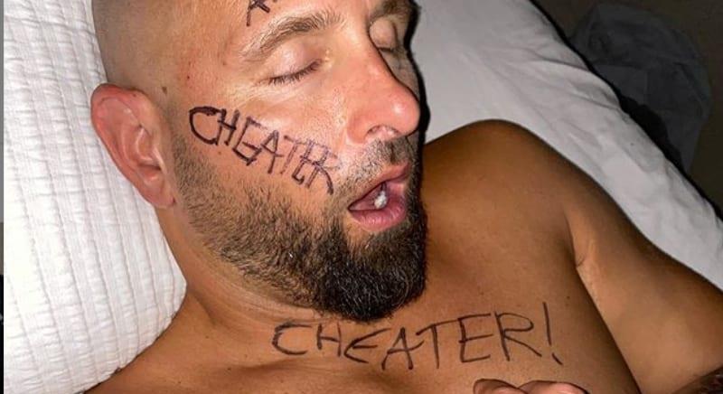 月光光心慌慌|WWE杰·乌索下手太重，蛋妞伤情细节公开！众明星晒万圣节扮相！