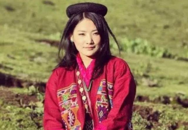 |去亚洲穷国不丹旅游，给当地姑娘200元，能享受到什么服务？
