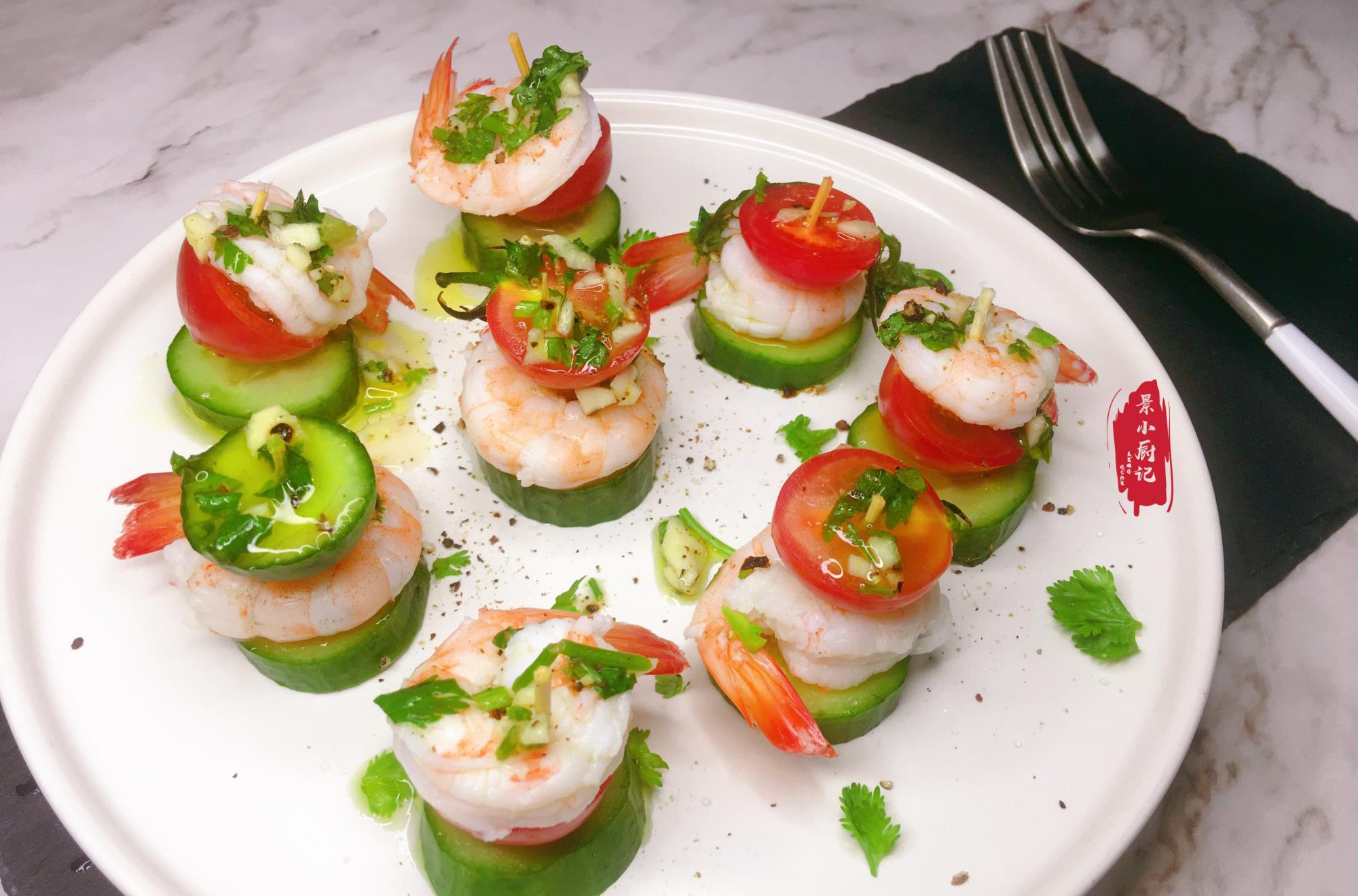 食材|晒晒减脂期最狠的晚餐,一周2斤肉消失了,好看好吃,儿子和我抢