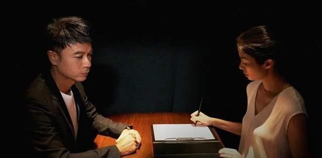 周深|李克勤的这首歌词曲演唱都近乎完美,没想到却被MV给毁了