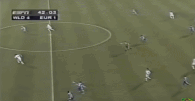 「罗纳尔多」世界足坛仅有的一次最强锋线搭档，强如齐达内也对他们无可奈何