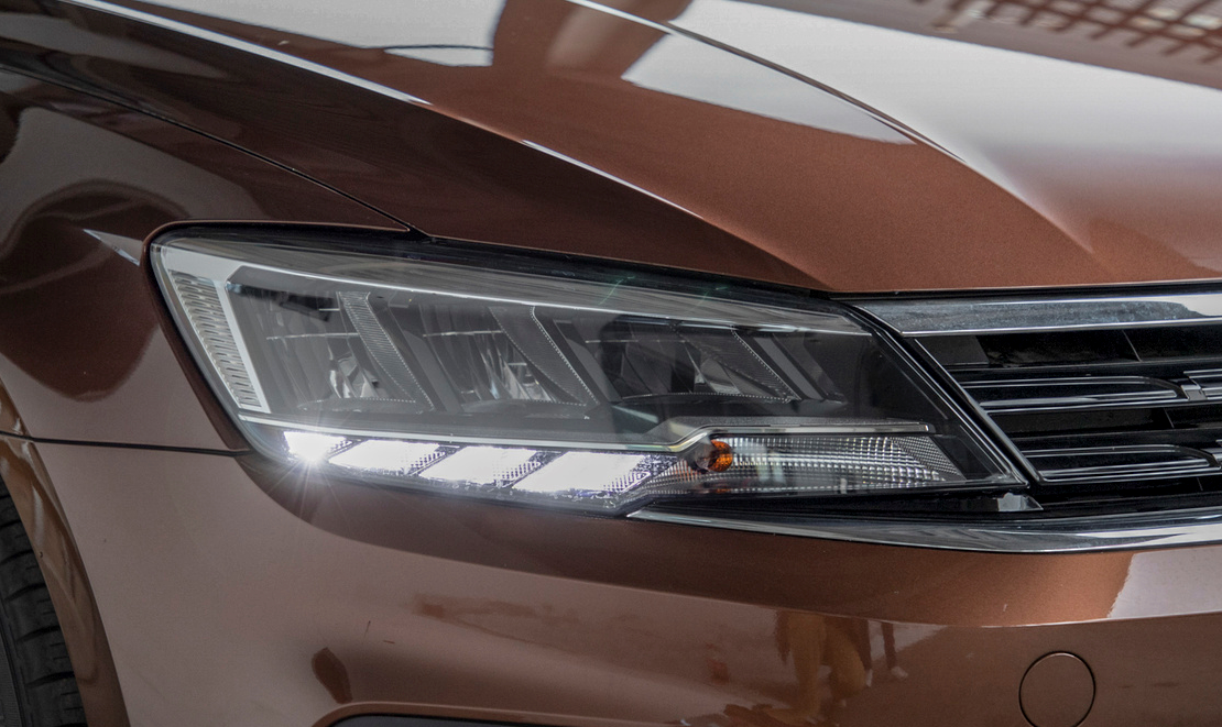 『大众汽车』新一代大众轿跑即将亮相！换上无框车门，如能10万起，你还买思域