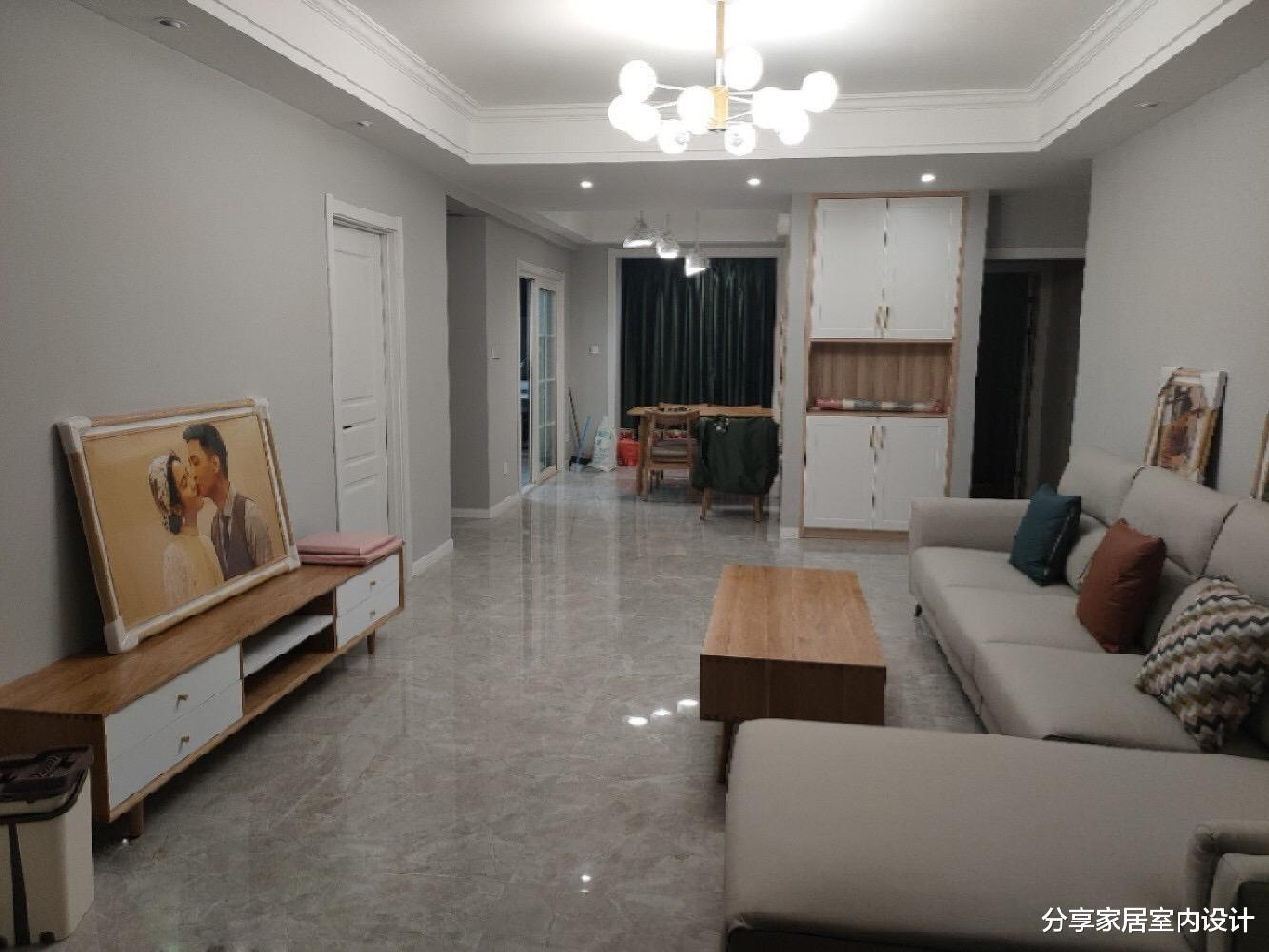 『』历时半年，婚房准备入住倒计时，不做电视墙，简约又舒适，很喜欢