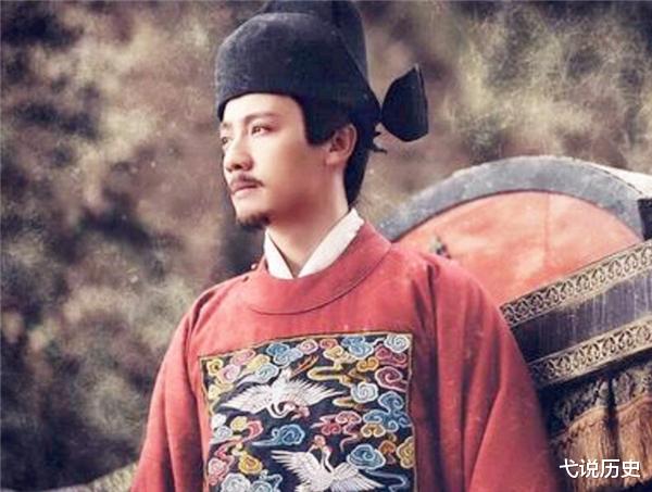 朱元璋|?一个小官遇见了朱元璋，不认识朱元璋还跟他喝酒，结果官升十级