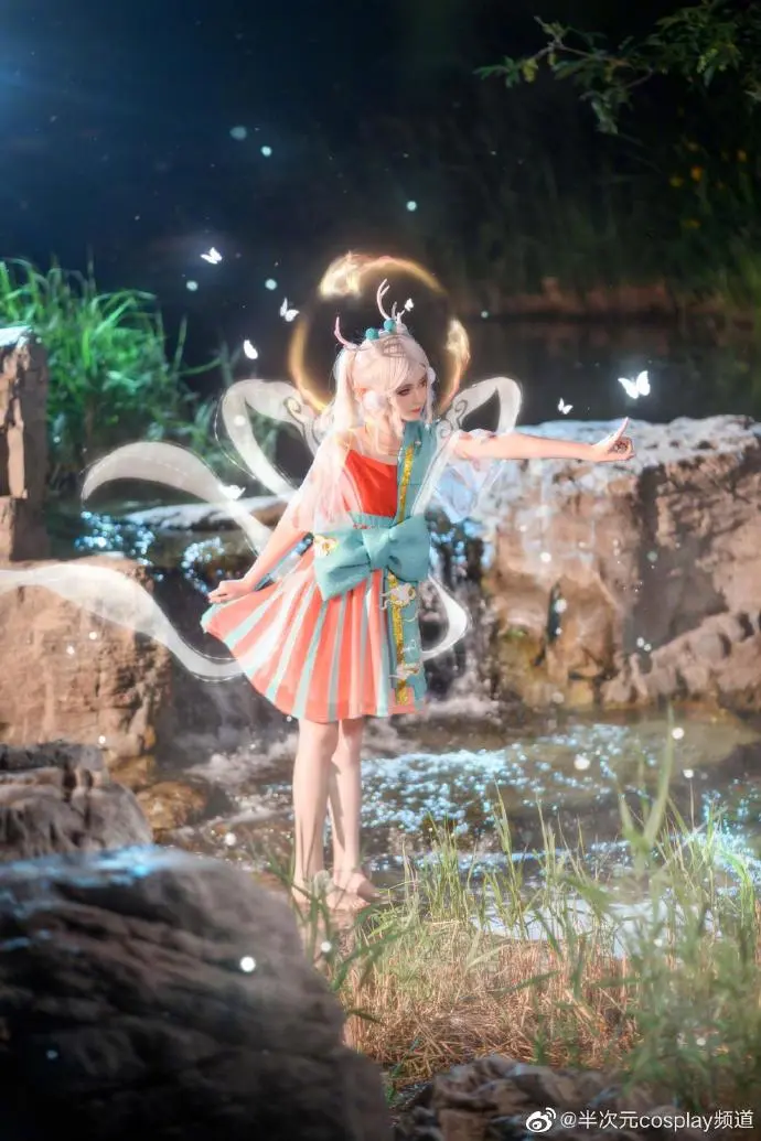 @瑶是从新皮肤的原画跑出来了！快来老王这里~