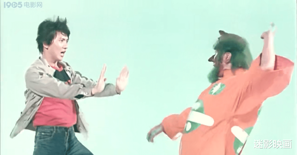 香港|中国无厘头电影鼻祖，功夫大战外星人，34年后再看依然笑死人！