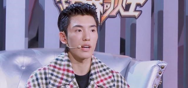 跨界歌王|《跨界歌王》：王子异演绎中国风rap获全场最高票，小鬼力挺兄弟