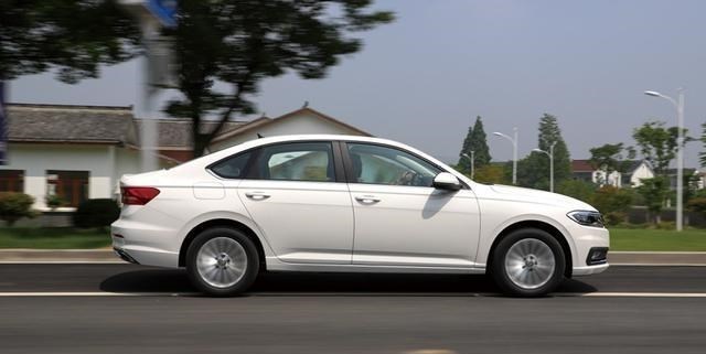 宝骏510|8万提了别克英朗，3个月后再开大众朗逸，车主：差距一目了然