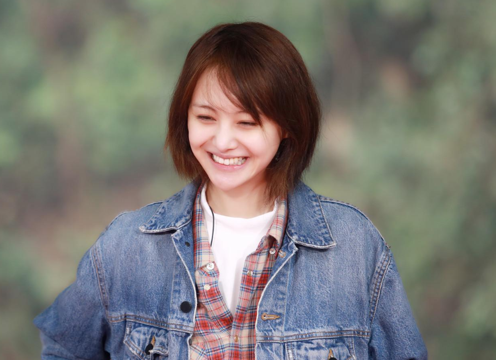 郑爽|张恒发文后，郑爽上线40次不回应传闻，网友喊话让其“退圈”