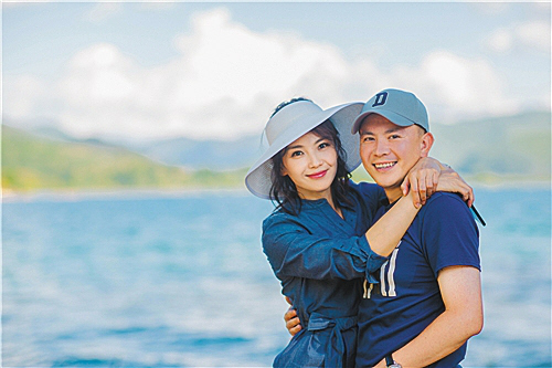 刘涛|嫁给王珂之前，刘涛曾与他同居4年，60多岁仍单身，刘涛对他有愧