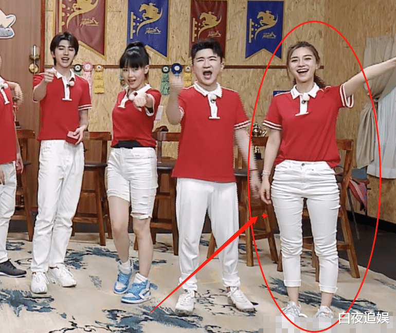 生图|《跑男》官博晒合影,无精修效果的生图,baby的腿是认真的吗?