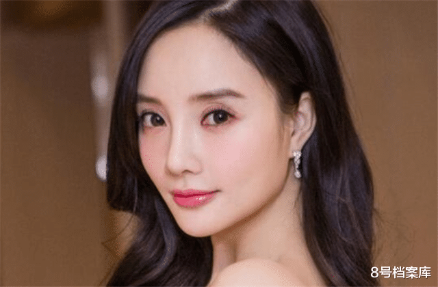 『贾乃亮』李小璐不再婚的秘密曝光，原来贾乃亮留了一手，简直太狠了！