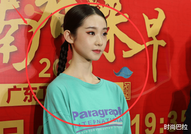 张艺凡■有种“素颜比化妆还美”叫张艺凡，看到她浓妆照后，才知道她素颜有多惊艳