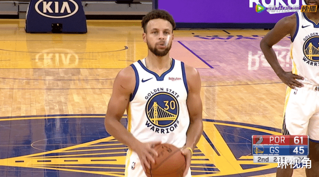 勇士队|开拓者大胜勇士!库里拼尽全力,赛后安东尼走向勇士替补席,一把抱住库里