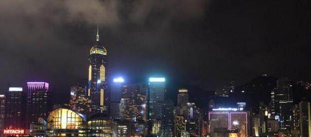 香港|中国“最特别”的两个城市，外国人随便进出，中国人却不行