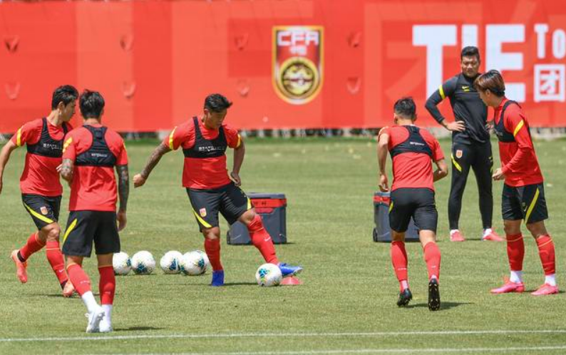 国足■下午两点！名记带来振奋人心好消息，国足40强赛迎重大利好