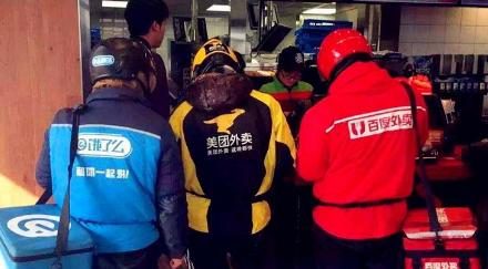 泡面|为啥现在吃泡面的人越来越少？超市老板：有3大问题，谁还敢吃？