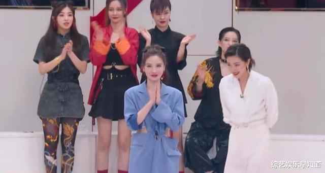 张萌|《乘风破浪的姐姐》二公分组，张萌站起来6次没一个人选，太现实!