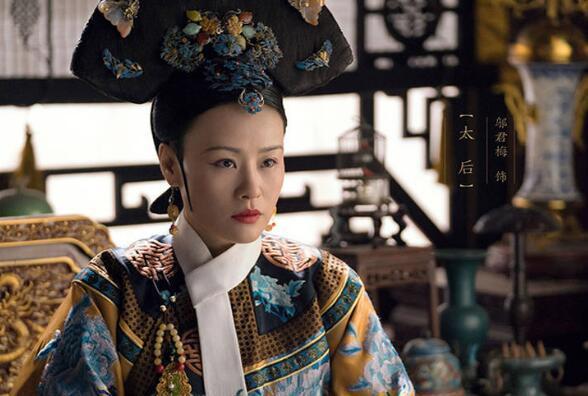 『如懿传』如懿传：甄嬛讨厌如懿，为何最后还帮助她扳倒魏嬿婉？