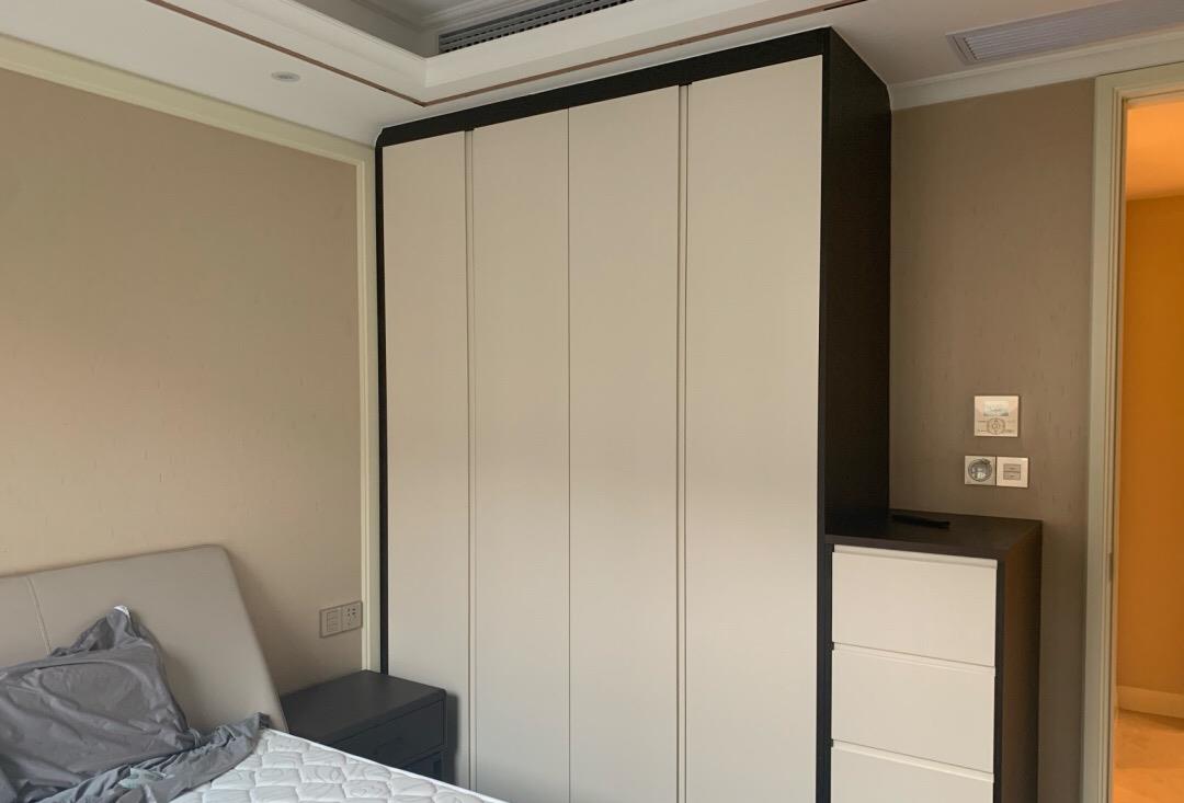 |准备要入住的新房，保洁做完非常满意，入户鞋柜很实用，晒一晒！