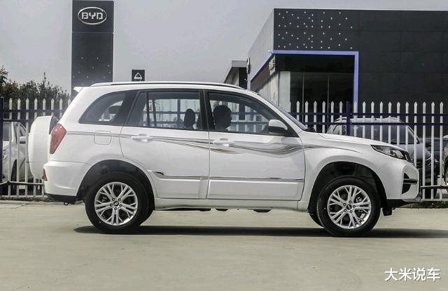 自动挡|又一精品SUV上市!四轮独悬+CVT,降至4.99万,比缤智好看10倍