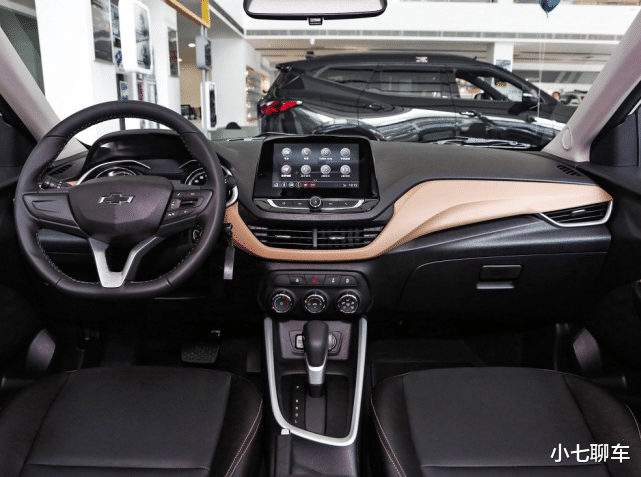 日产轩逸|要面子的雪佛兰也“低头”了，造型很运动，百公里油耗4.8L，7.99万起