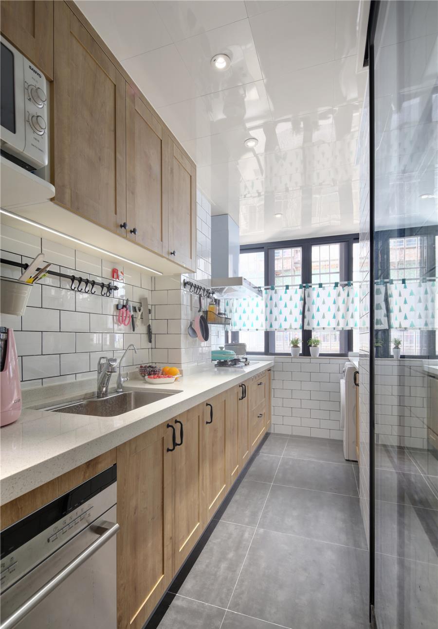 |幸福不在多少，就喜欢这样简单随意却充满生活气息的家，舒服！