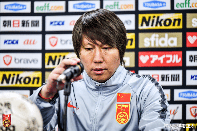 「德甲」31岁争议国脚迎来救赎之战!曾被里皮拉进黑名单,如今视李铁为恩人