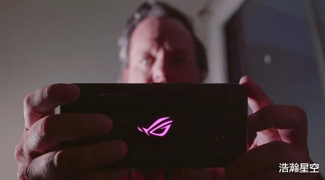 安卓|华硕ROG Phone 3：亲身体验最强大的Android手机！