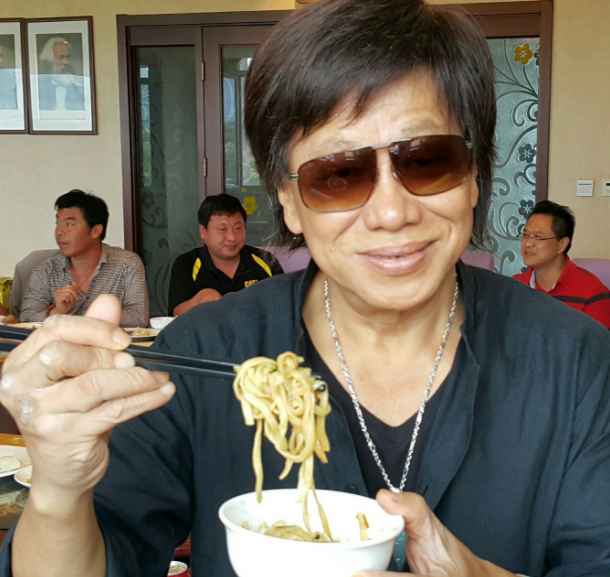 李小龙▲那么多“武打”明星，却只有4位高手有拳茧，网友: 这才是真功夫