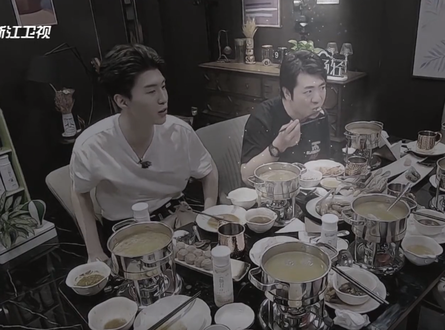 『郎朗』郎朗凭什么可以当钢琴大师?他对贾玲说的这段话让我受教了!