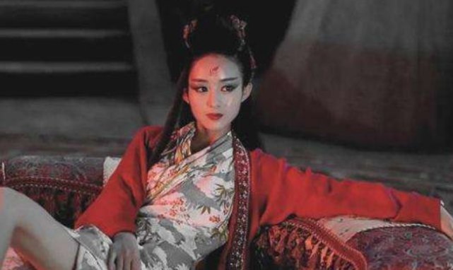 谢娜|39岁谢娜出演《花千骨》续集?定妆照已出,喊话赵丽颖一决高下!