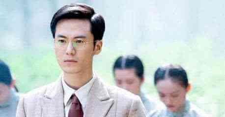 『林心如』他被林心如埋没7年,低谷时赵丽颖拉了一把,后来片约不断