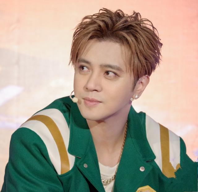 创造营2020■幸亏有韩庚!罗志祥曾想带易烊千玺玩,被韩庚当场阻止了