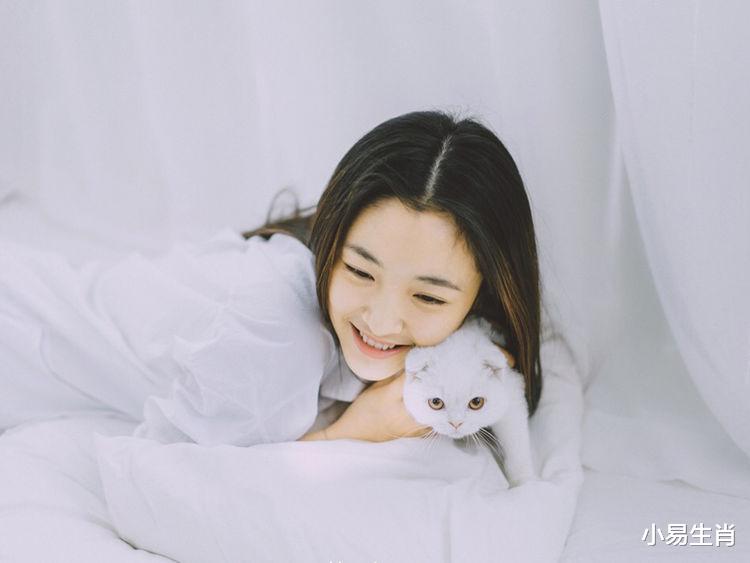 |生来富贵，命中福禄皆具，能给家人带来好运的3属相女