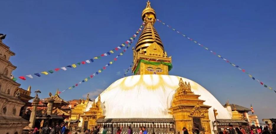 「不丹」唯一不与中国建交的邻国，首都离中国只有45公里，曾是中国领土