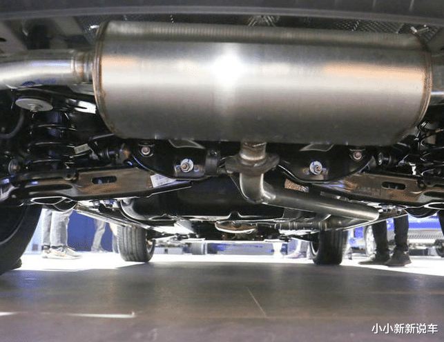 新车|哈弗版“公路坦克”一身钢板，配14雷达+6摄像头，1.5T油耗5.6L！