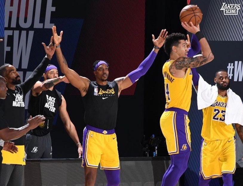 湖人队|湖人拒绝大逆转，3-1拿到赛点！哈登全场11中2，老詹助6人得分上双