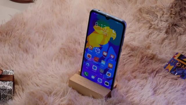 #荣耀play#首销就成销量冠军，荣耀Play4T Pro够强大！