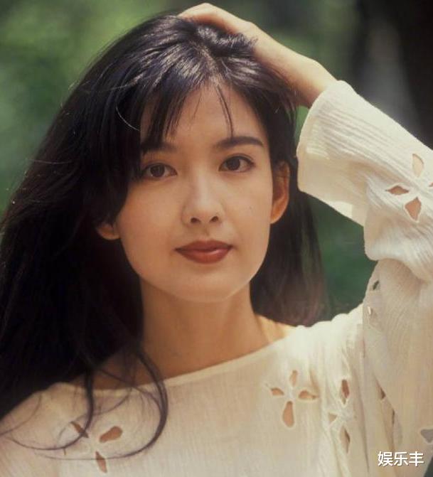 周慧敏■这几位明星都美若天仙，却没有生孩子，你觉得谁最美